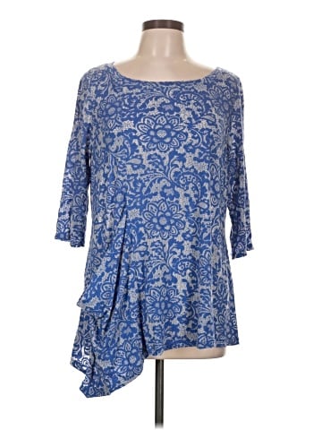 Chalet 3/4 Sleeve Top (view 1)