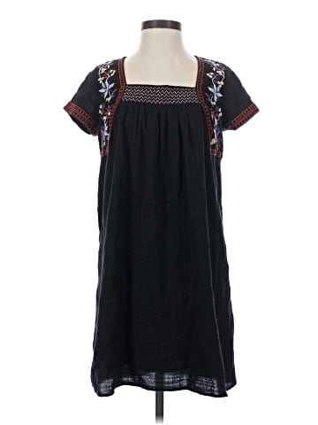 Old Navy Casual Dress (view 1)