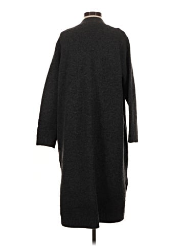 Uniqlo Cardigan (view 2)