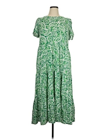 Crown & Ivy Casual Dress (view 1)