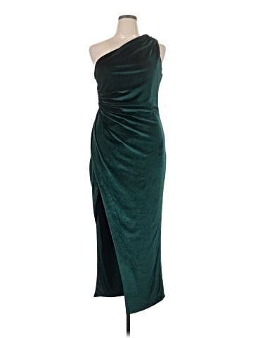 Alexia Admor Cocktail Dress (view 1)