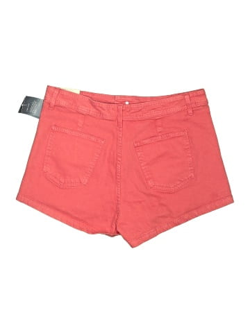 Universal Thread Shorts (view 2)