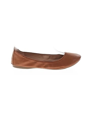 Universal Thread Flats (view 1)