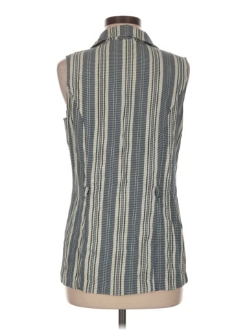 City Triangles Sleeveless Button-Down Shirt (view 2)