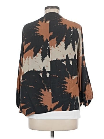 Anna & Ava Kimono (view 2)