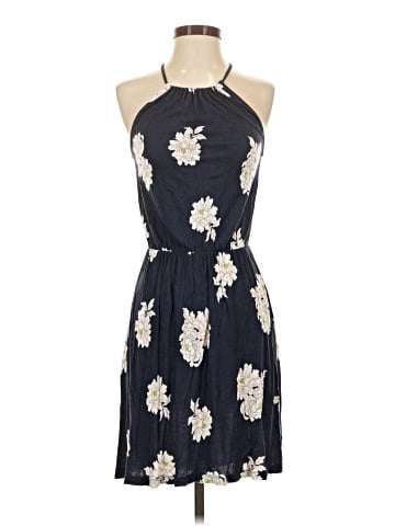 Old Navy Casual Dress (view 1)