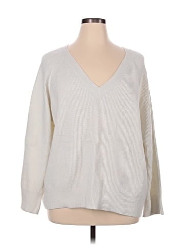 Old Navy Pullover Sweater (view 1)