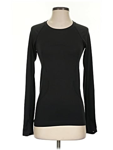Lululemon Athletica Long Sleeve T-Shirt (view 1)