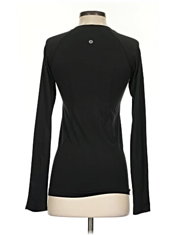 Lululemon Athletica Long Sleeve T-Shirt (view 2)