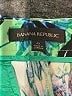 Banana Republic Tropical Green Shorts Size 0 - photo 3