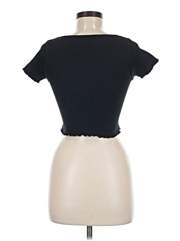 Forever 21 Short Sleeve T-Shirt (view 2)
