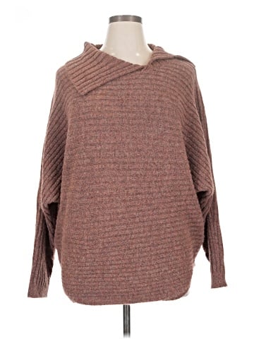 Max Studio Poncho (view 1)