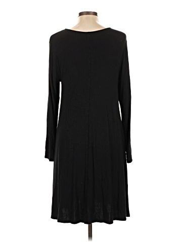 Old Navy Casual Dress (view 2)