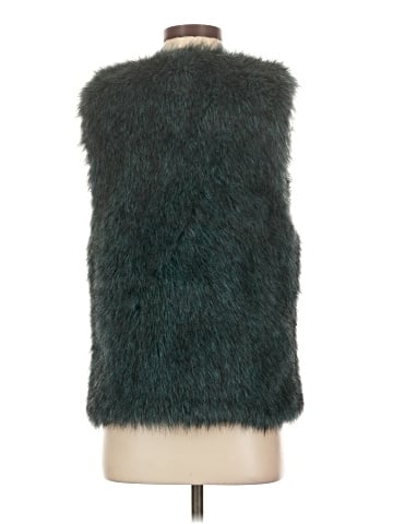 Bisou Bisou Faux Fur Vest (view 2)