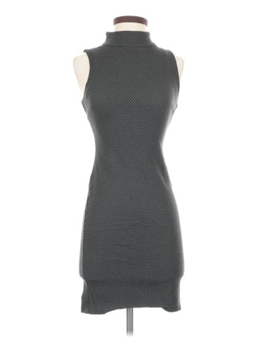 LA Class Casual Dress (view 1)