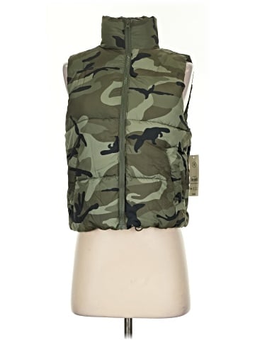 No Boundaries Vest (view 1)