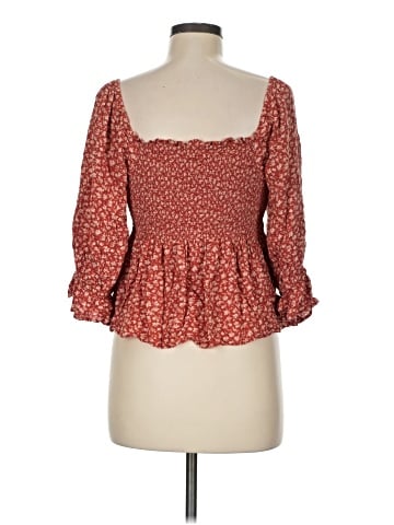 American Eagle Outfitters 3/4 Sleeve Blouse (view 2)