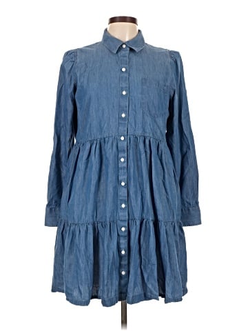 Crown & Ivy Casual Dress (view 1)