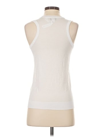 Oiselle Sleeveless T-Shirt (view 2)