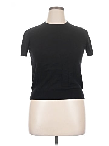Uniqlo Short Sleeve Top (view 1)