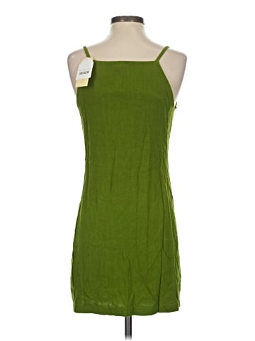 Monteau Sleeveless Button-Down Shirt (view 2)