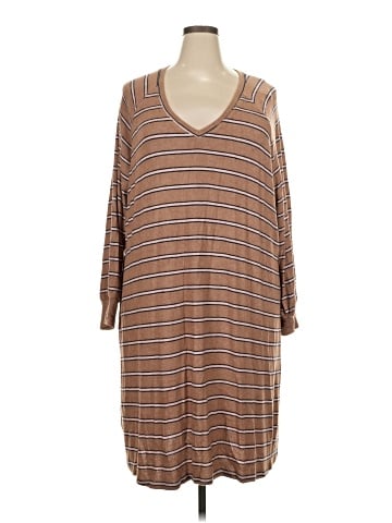 Market and Spruce Casual Dress (view 1)
