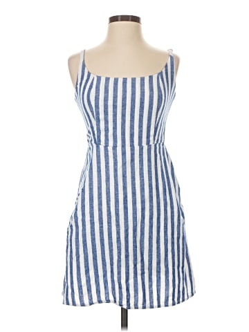 Old Navy Casual Dress (view 1)