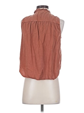 Cloth & Stone Sleeveless Blouse (view 2)