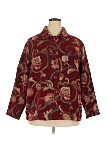 Portrait 3/4 Sleeve Button-Down Shirt (view 1)