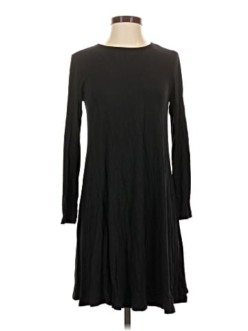 Old Navy Casual Dress (view 1)