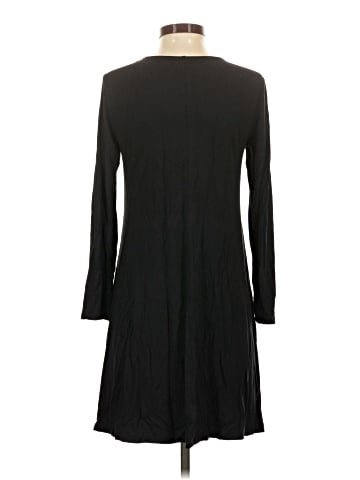 Old Navy Casual Dress (view 2)