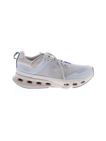 On Cloud Sneakers (view 1)