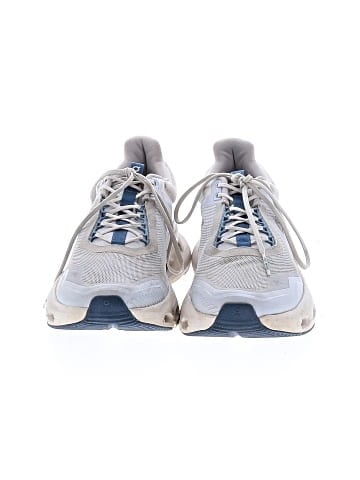 On Cloud Sneakers (view 2)