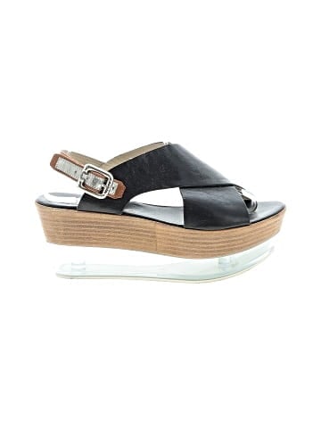 AGL Wedges (view 1)