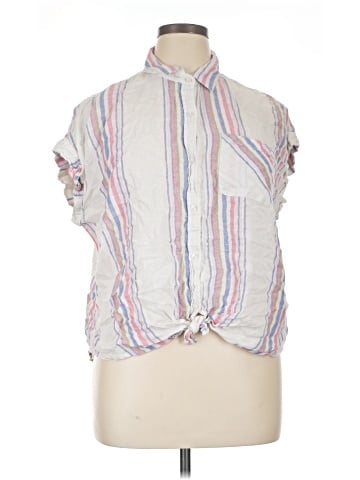 True Craft Sleeveless Button-Down Shirt (view 1)
