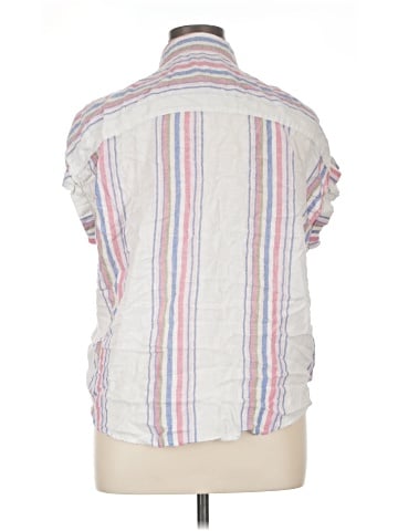 True Craft Sleeveless Button-Down Shirt (view 2)