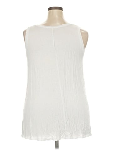 Lane Bryant Sleeveless T-Shirt (view 2)