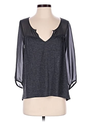 American Eagle Outfitters 3/4 Sleeve Blouse (view 1)