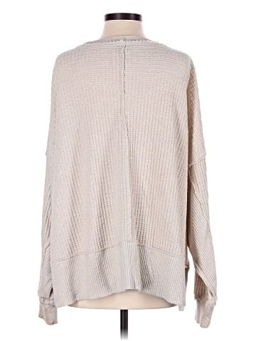 American Eagle Outfitters Pullover Sweater (view 2)