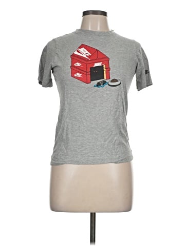 Nike Short Sleeve T-Shirt (view 1)