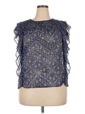 DR2 Sleeveless Blouse (view 1)