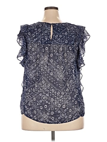 DR2 Sleeveless Blouse (view 2)