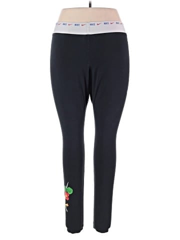 Nike Active Pants (view 2)
