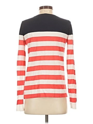 Forever 21 Pullover Sweater (view 2)