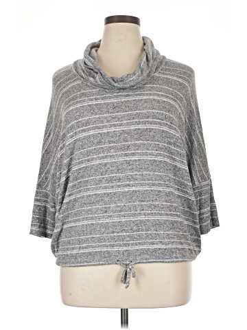 Green Envelope Poncho (view 1)