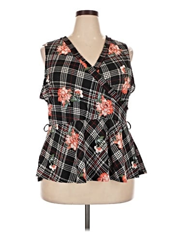Discreet Sleeveless Blouse (view 1)