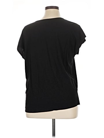 Torrid Short Sleeve T-Shirt (view 2)
