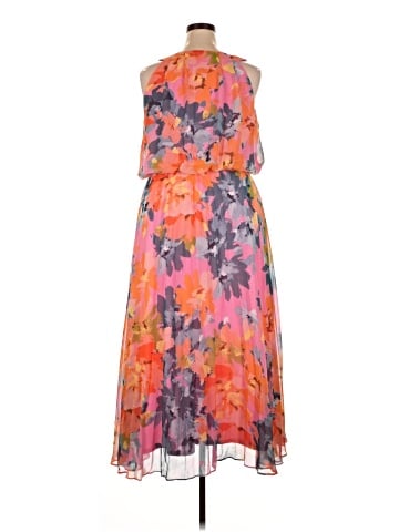 Signature by Robbie Bee Casual Dress (view 2)