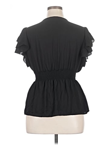 Jon & Anna Short Sleeve Blouse (view 2)