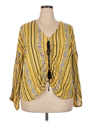 Weekend Suzanne Betro 3/4 Sleeve Blouse (view 1)